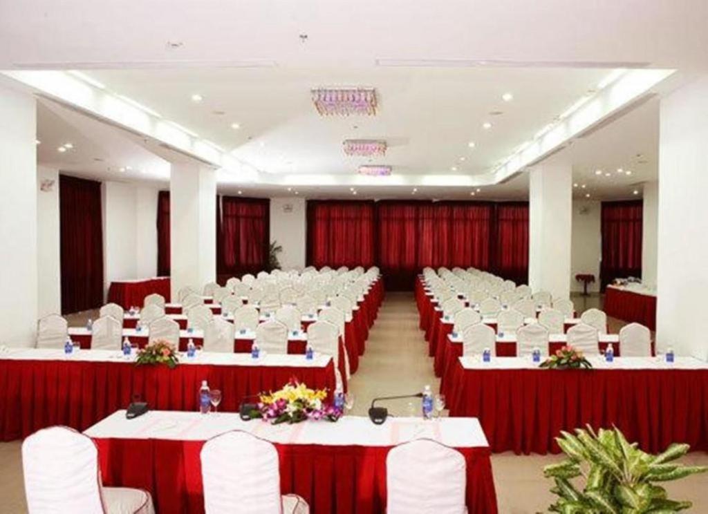 Khách sạn Nha Khach Quoc Hoi